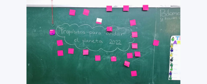 Los alumnos y alumnas de 6º de primaria del Colegio Rafaela María de Valladolid cuentan a sus compañeros sus propósitos para el nuevo año 2022.