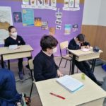 Los alumnos y alumnas de 4° de primaria del Colegio Rafaela María de Valladolid han repasado el tema de la salud colaborando en equipos.