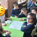 Los alumnos y alumnas de quinto de primaria del Colegio Rafaela María de Valladolid están trabajando la Edad Media con un juego de mesa que han elaborado.
